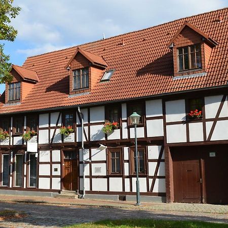Pension Am Park Wörlitz 外观 照片